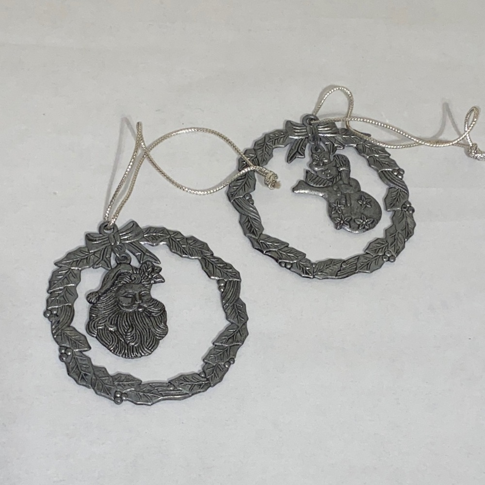 Vintage Pewter Silver Holiday Wreath Ornaments Santa Claus and snowman New